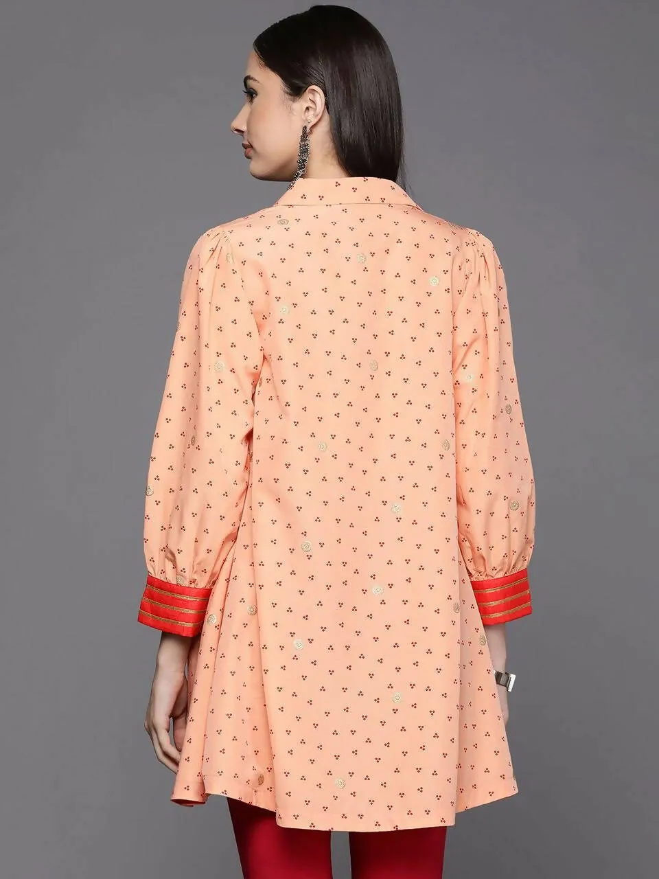 Ahalyaa Women Peach Crepe Printed Tunic