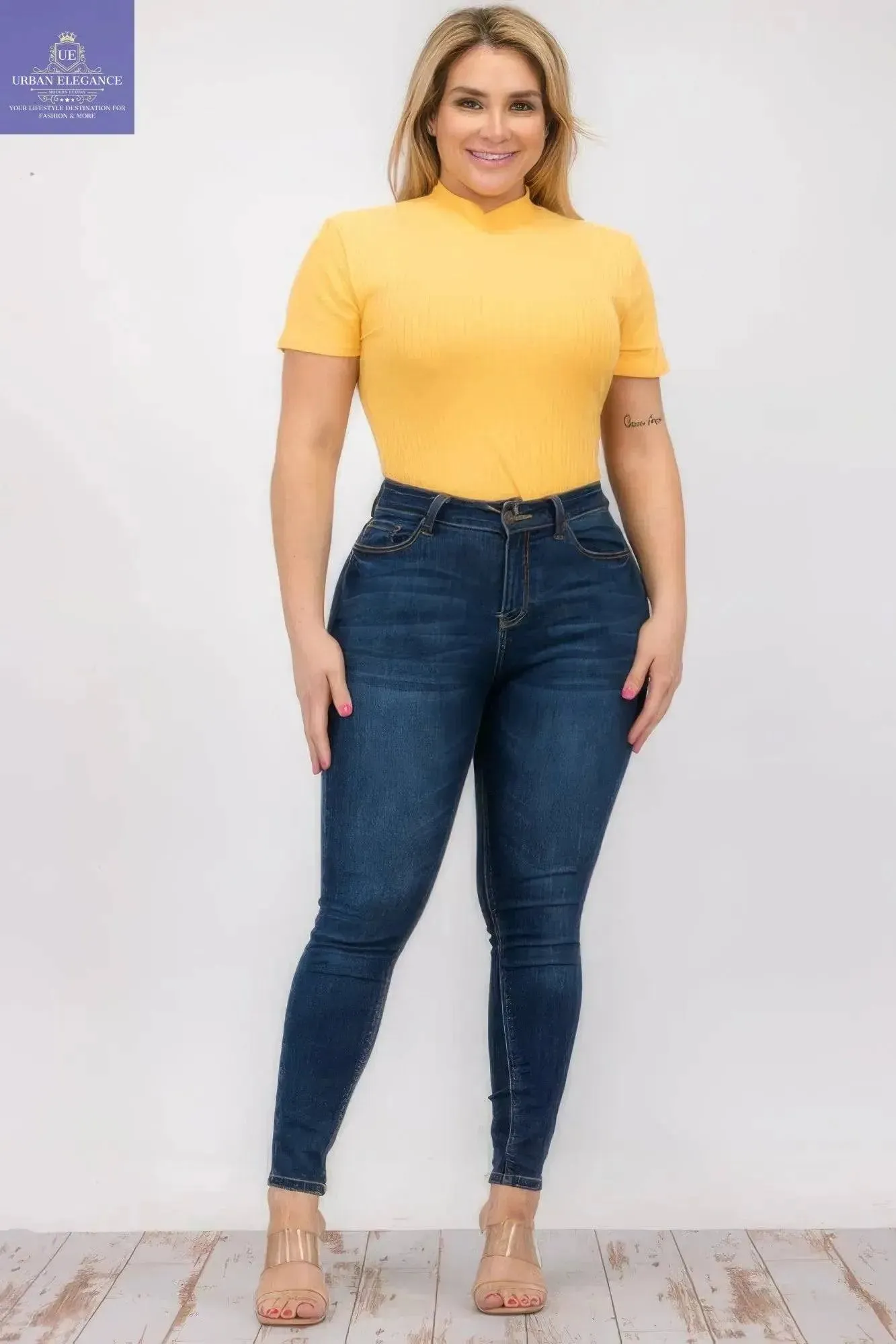 Plus Size Ribbed Short Sleeve Bodysuit